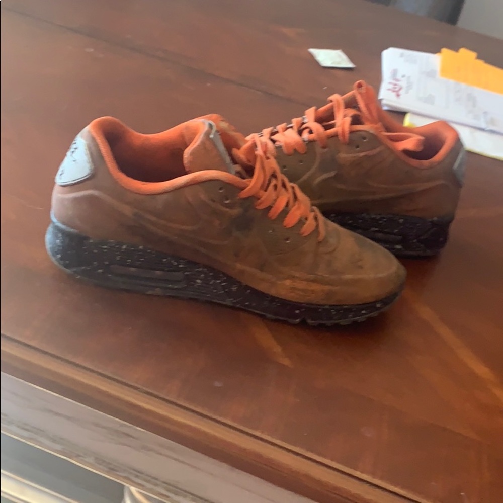 Air Max Mars Landings!! Color change with flash!